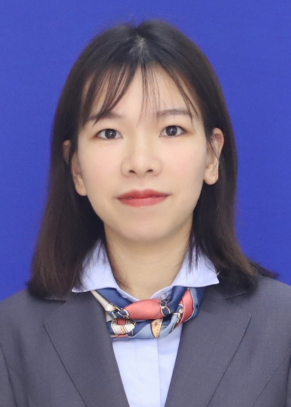 劳小薇1寸照.jpg